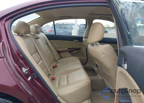 2011 Honda Accord 2.4 Ex-L from USA, damaged, VIN 1HGCP2F83BA038984